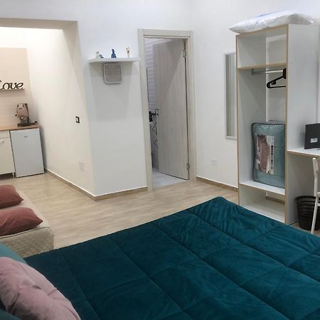 Casa Kiro Apartment Наполи Екстериор снимка