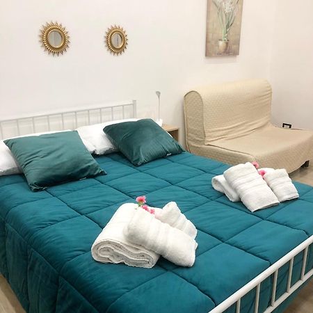 Casa Kiro Apartment Наполи Екстериор снимка