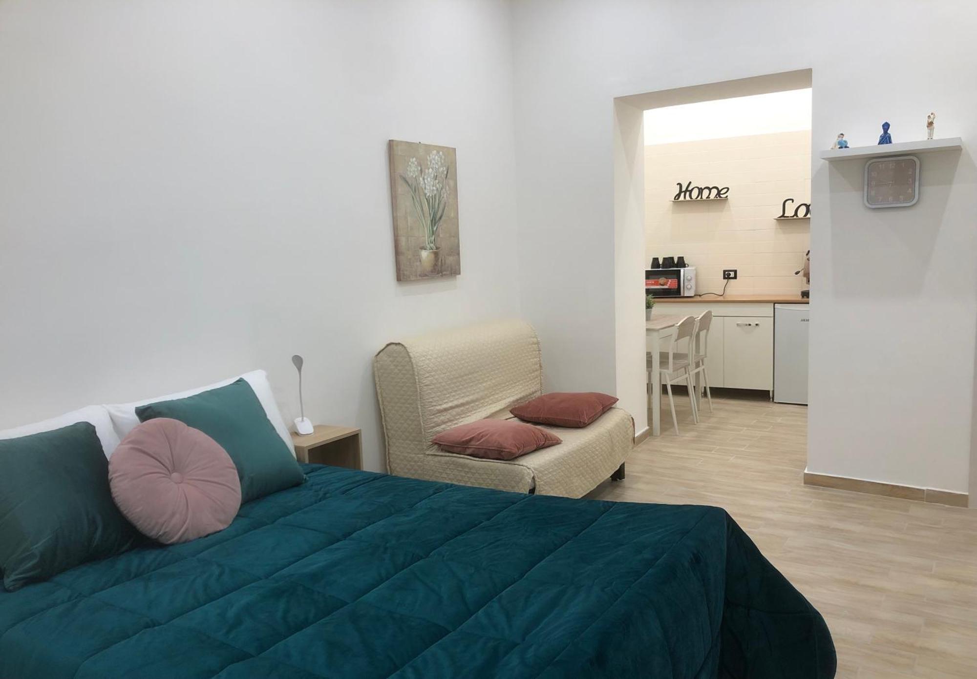 Casa Kiro Apartment Наполи Екстериор снимка